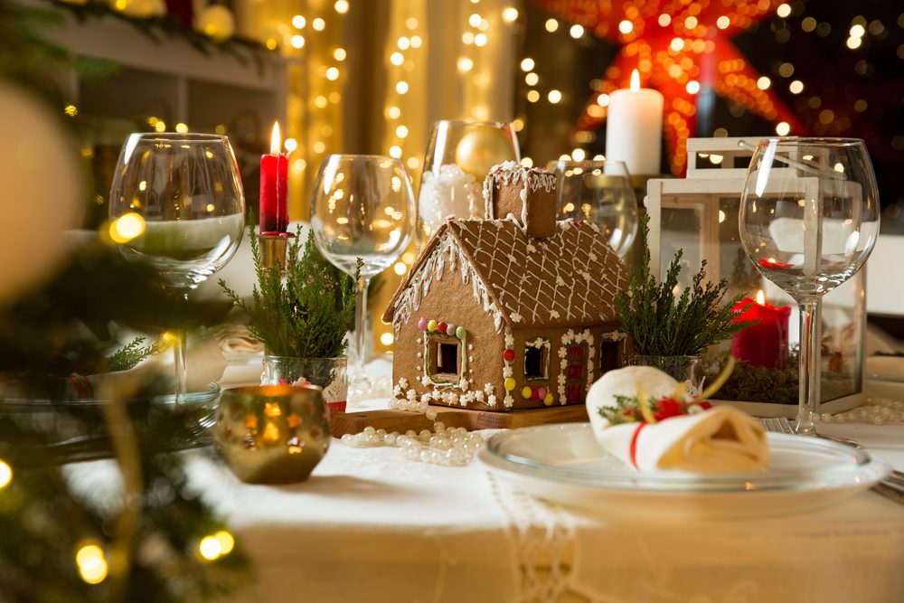 Beautiful,Served,Table,With,Decorations,,Candles,And,Lanterns.,Little,Gingerbread